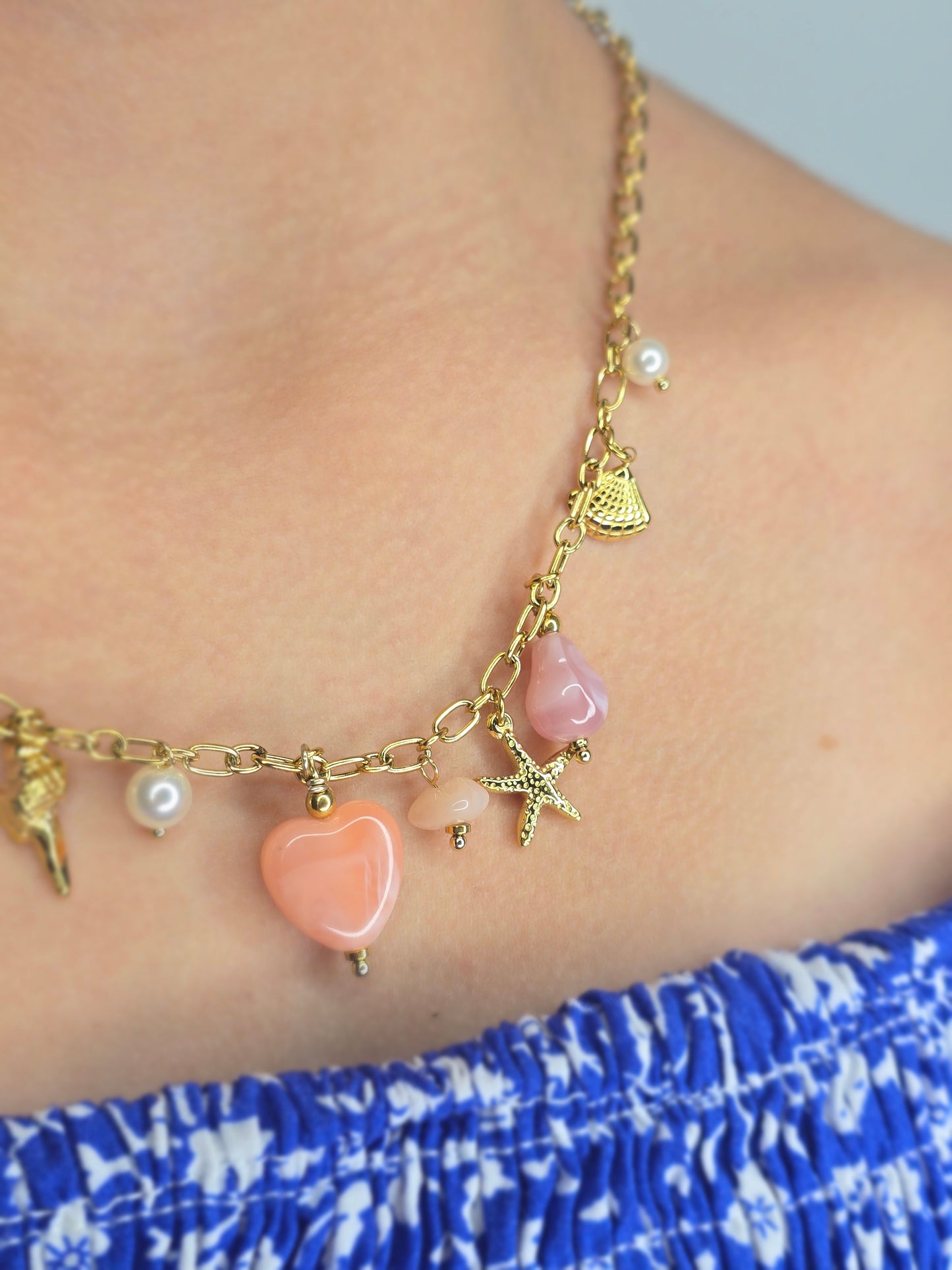COLLIER CHARMS