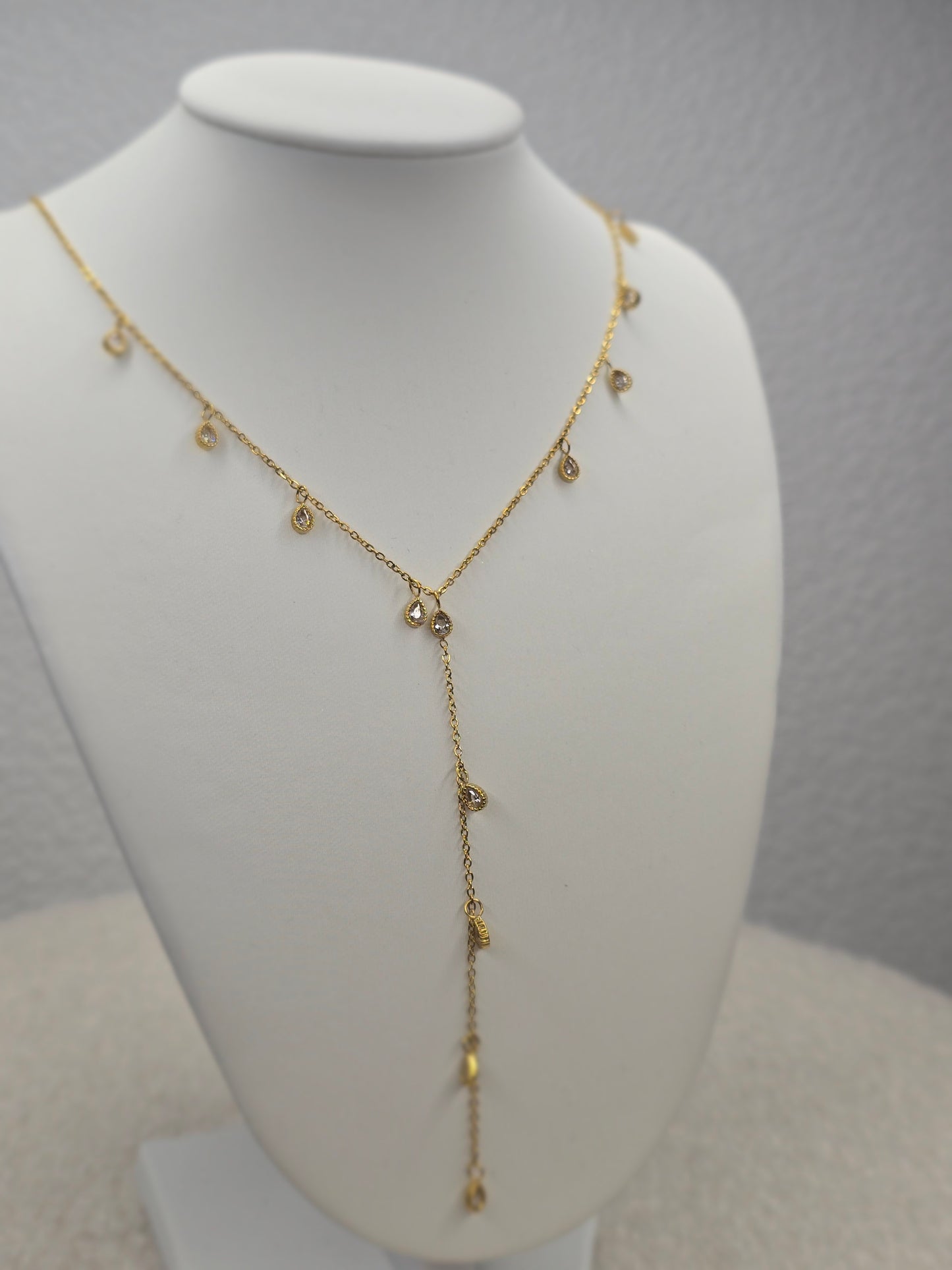 COLLIER LONG